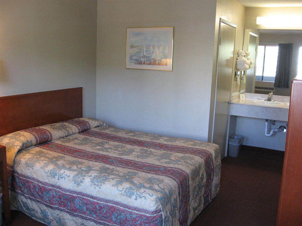 Good Nite Inn Calabasas Zewnętrze zdjęcie